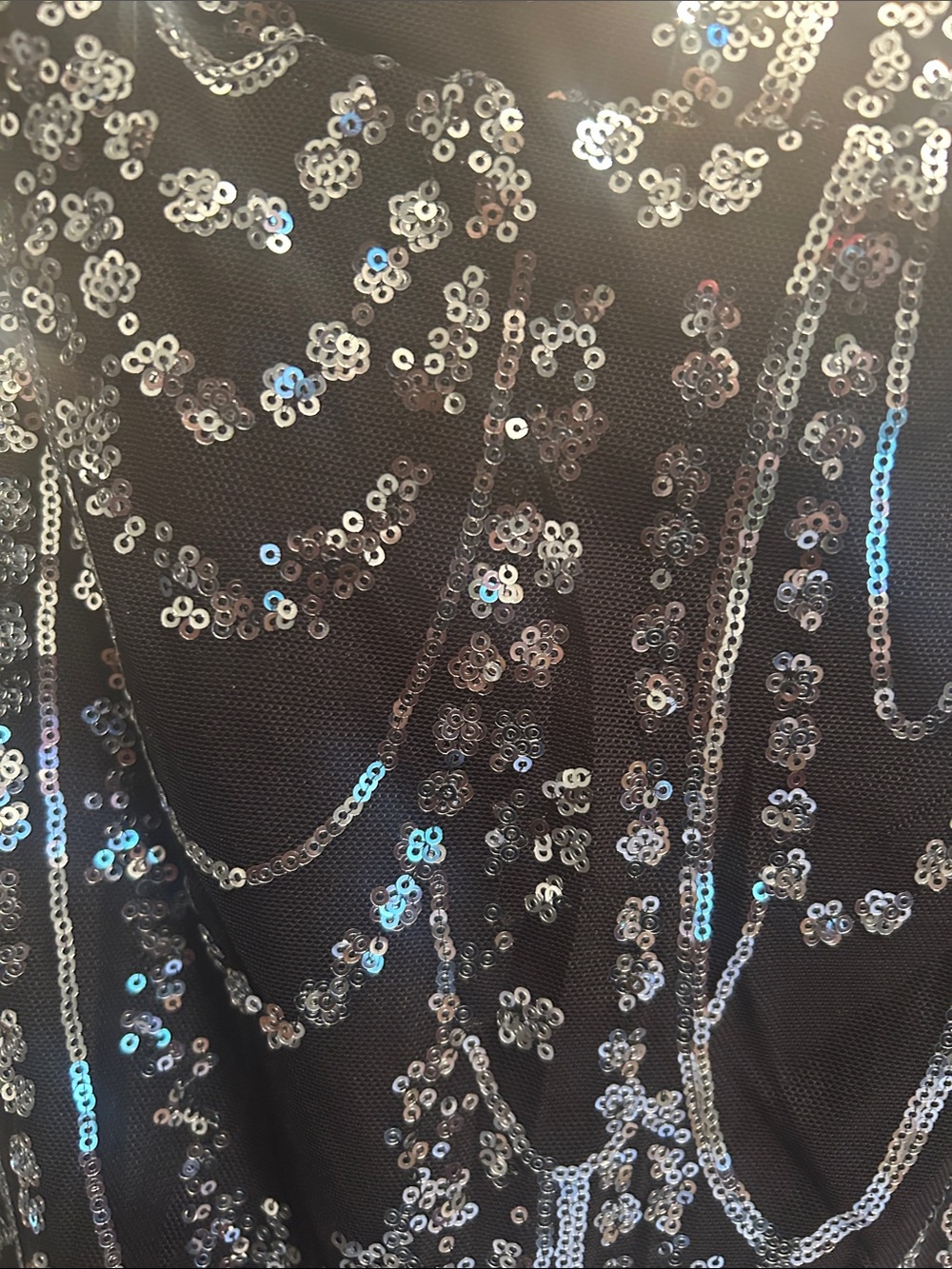 Gown - Picture 2 of 7
